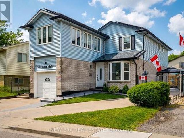 House for sale in Ancaster, Ontario