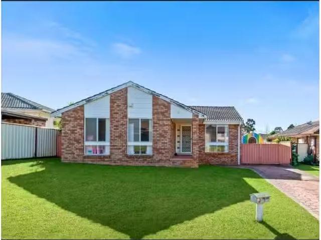House for rent in Kearns, Sydney
