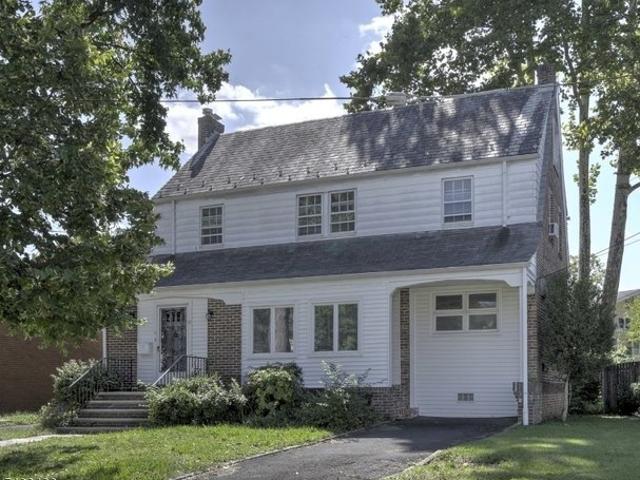 House for sale in Elizabeth City, North Carolina