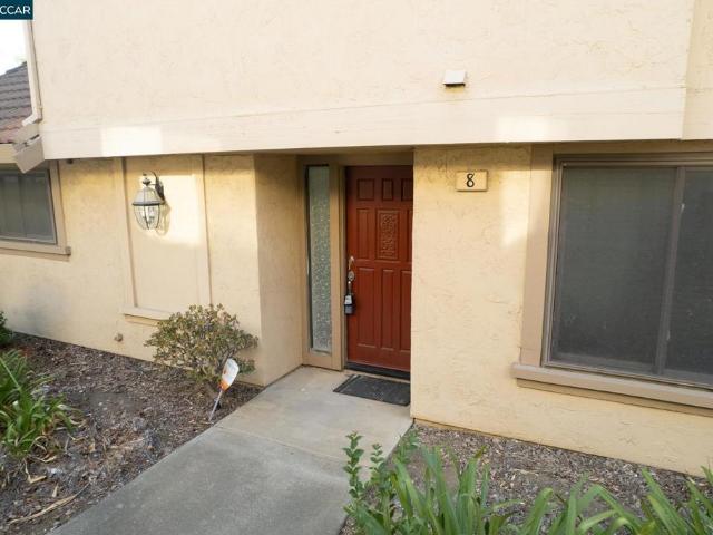 Townhouse for sale in Solano, California