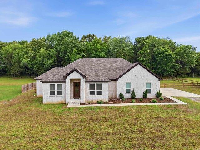 House for sale in Ark