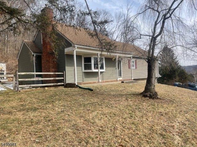House for sale in Lebanon, New Jersey