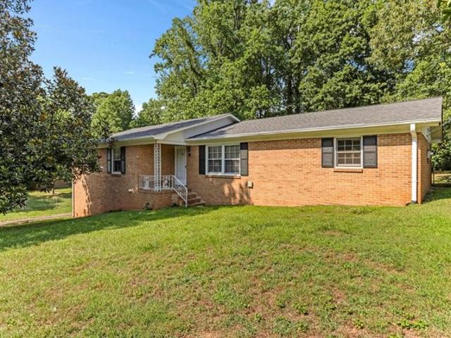 House for sale in Taylors, South Carolina
