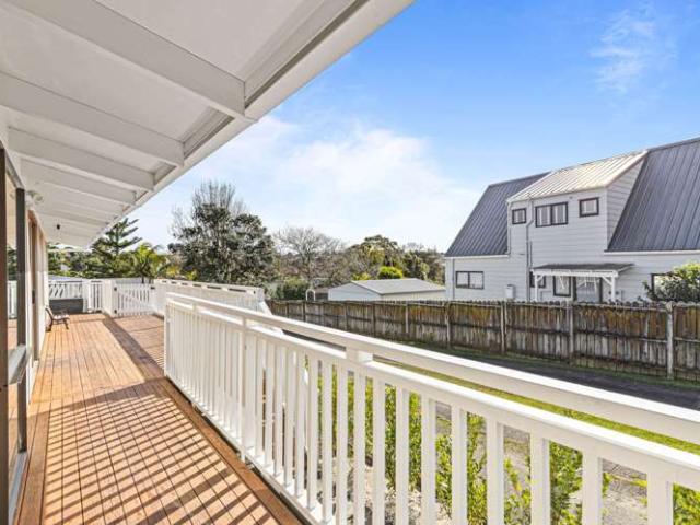 House for sale in Whangaparaoa, Oroua County