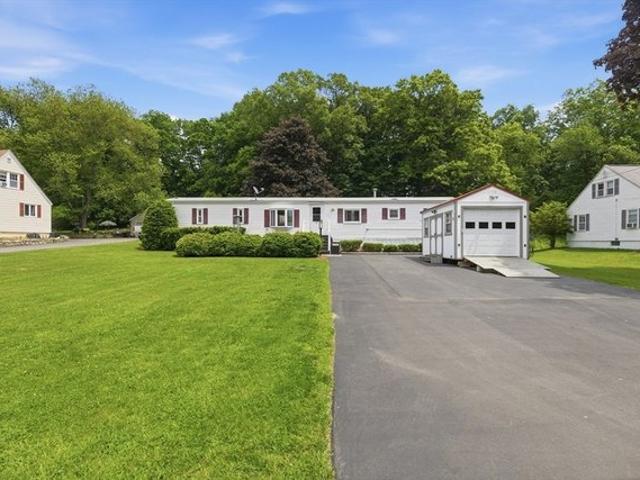 House for sale in Grafton, Massachusetts