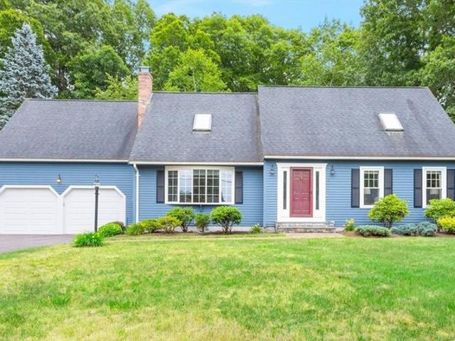 House for sale in Franklin, Massachusetts