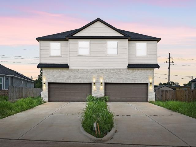 House for sale in Brookshire, Texas