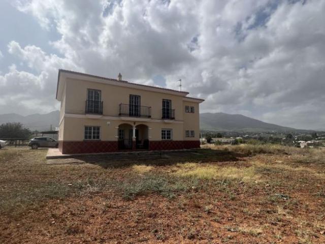 Casa en venta en Valle del Guadalhorce, Andalucía