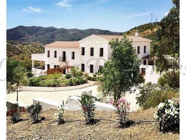 Villa en venta en Canillas De Aceituno