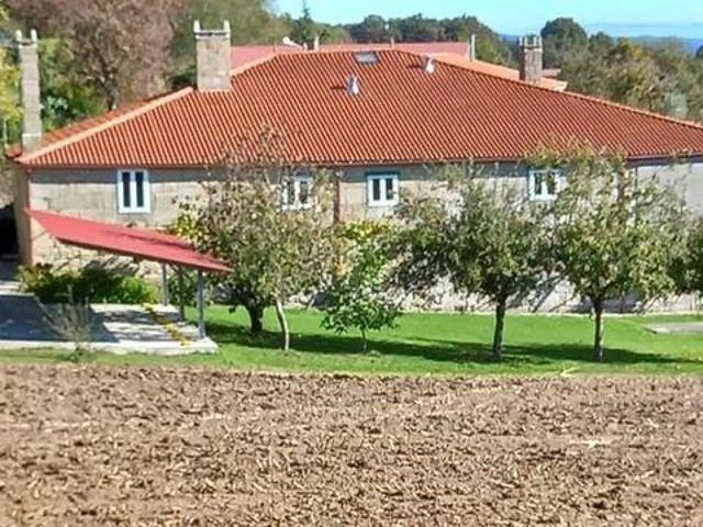 Chalet en venta en Chantada, Galicia