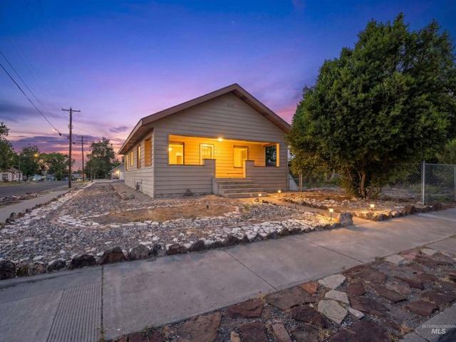 House for sale in Glenns Ferry, Idaho
