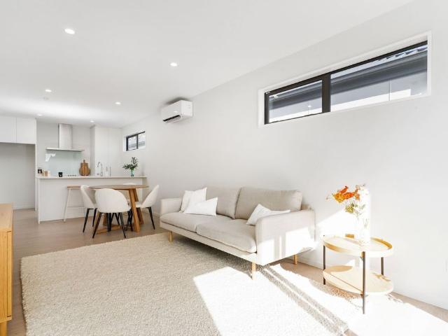 House for rent in Chaslands, Canterbury