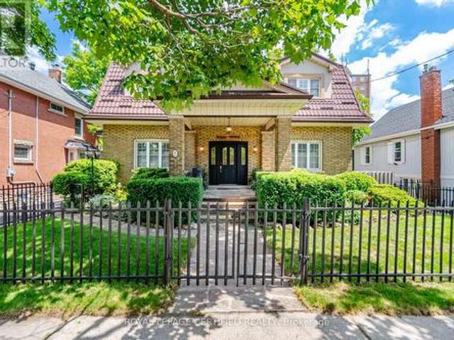 House for sale in Georgina, Ontario