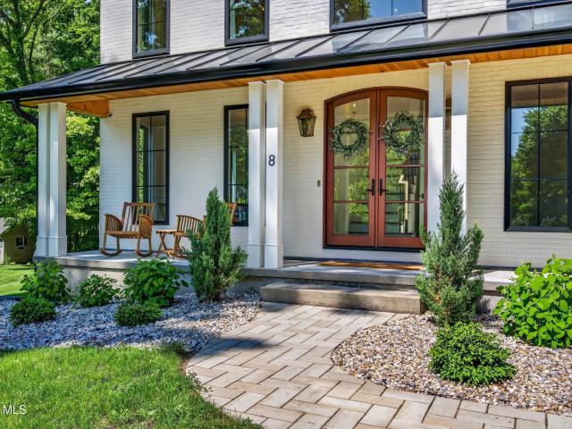 House for sale in Saratoga, New York