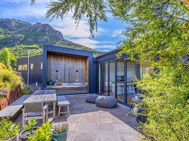 House for rent in Lyttelton, Banks Peninsula Community