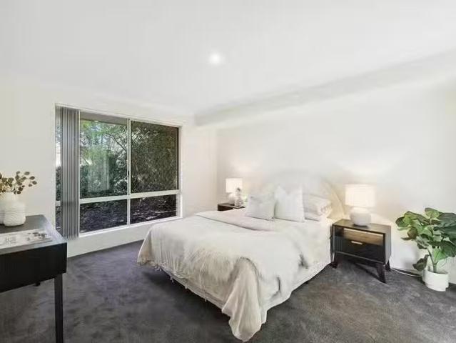 House for rent in Canning Vale, Western Australia