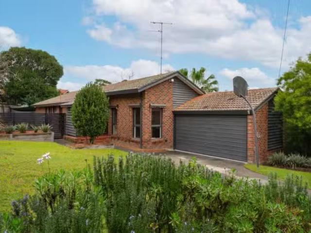 House for rent in Camerons Creek, Victoria