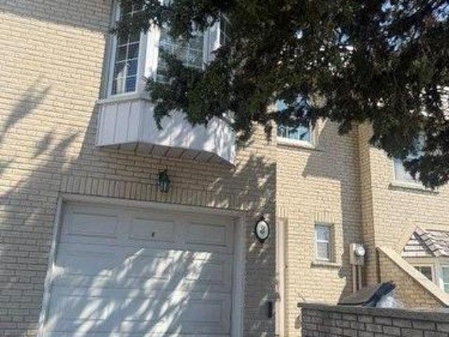 Townhouse for rent in Woburn, Ontario
