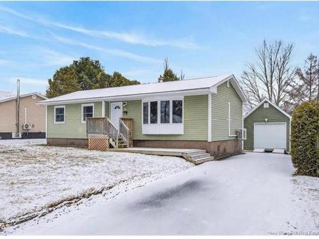 House for sale in Oromocto, New Brunswick