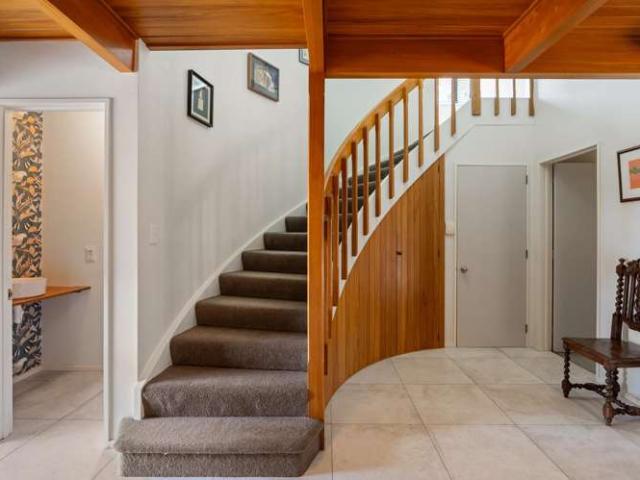 House for sale in Chaslands, Canterbury