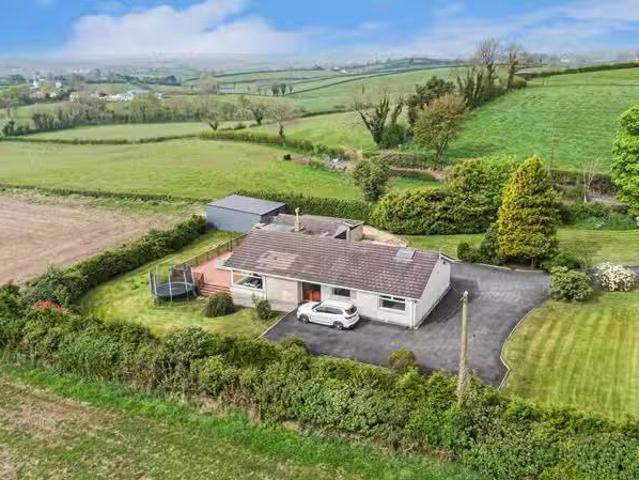 House for sale in Kilsheelan, South Tipperary