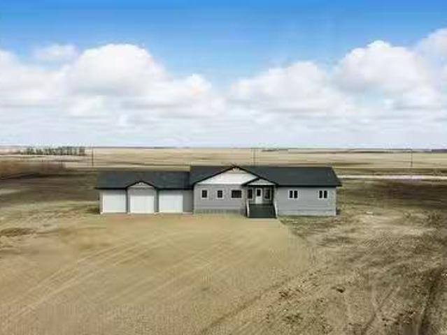 House for sale in Humboldt, Saskatchewan