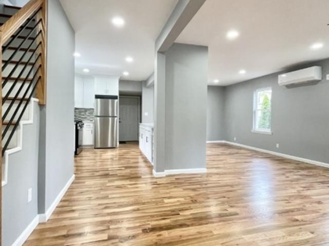 House for sale in Edison, New Jersey