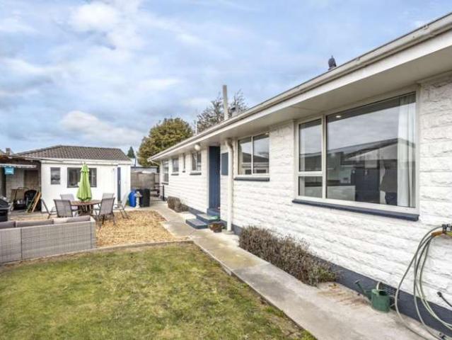 Property for sale in Woodend, Canterbury