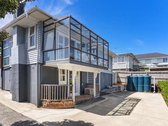 House for sale in New Lynn, Oroua County