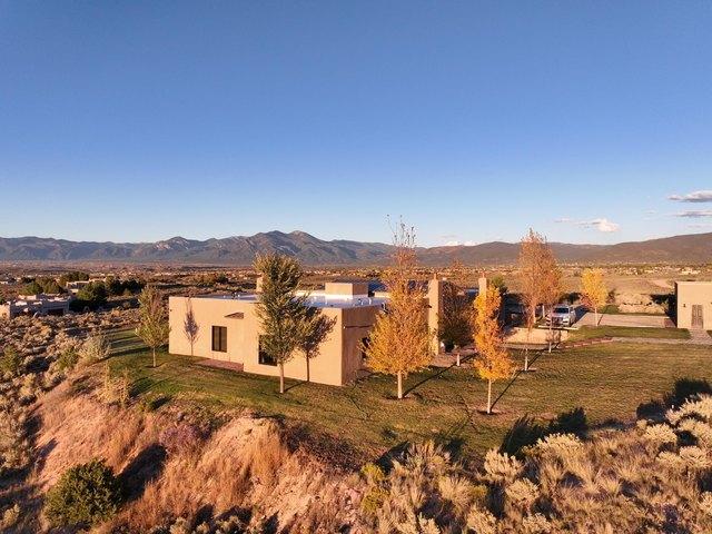 House for sale in Ranchos De Taos, New Mexico