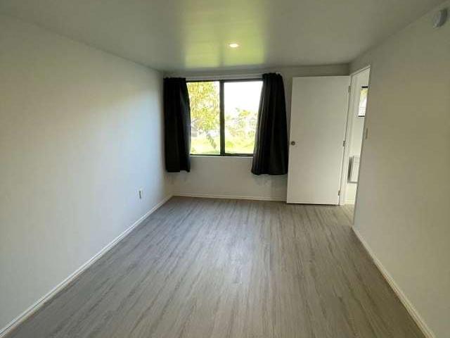 Apartment for rent in Paremoremo