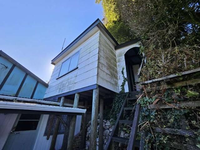 House for sale in Dunollie, West Coast
