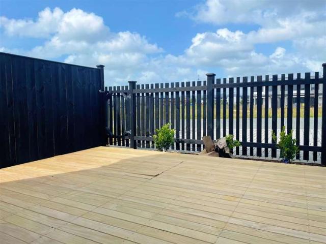 House for sale in Awhitu