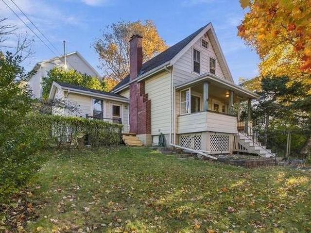 House for sale in Downtown Dartmouth, Dartmouth