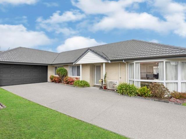 House for rent in Botany Downs, Howick
