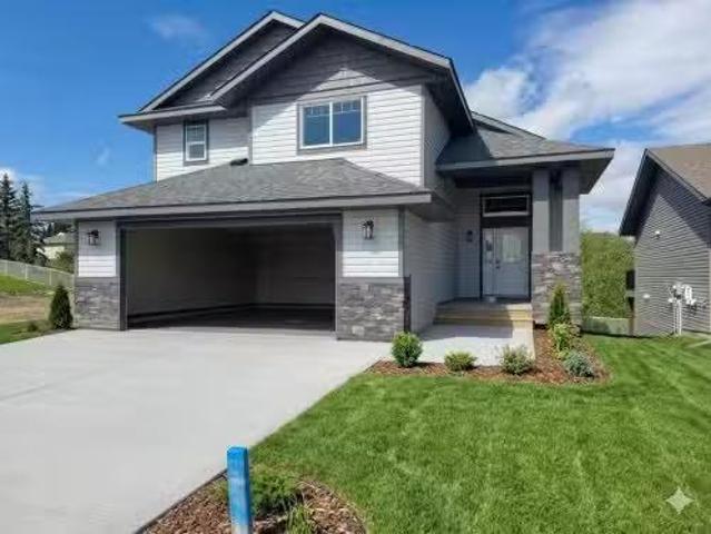 House for sale in Lacombe, Alberta