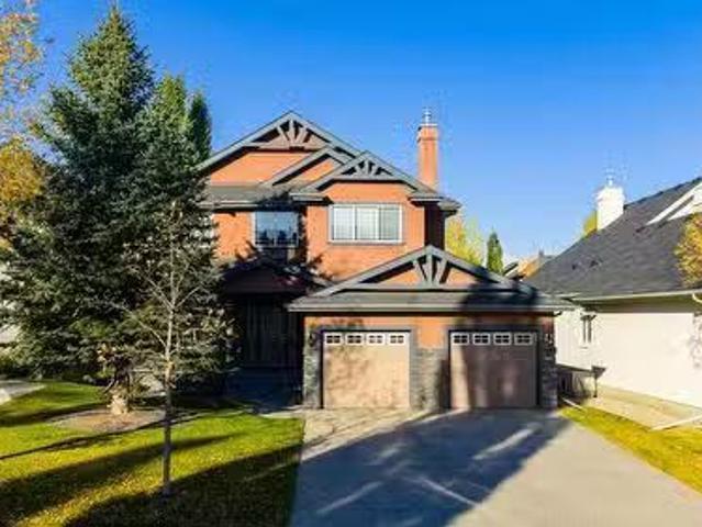 House for sale in Heritage Pointe, Alberta