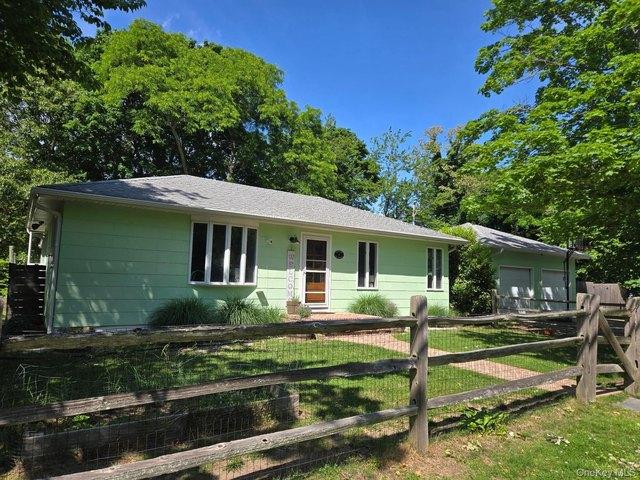 House for sale in Wading River, New York