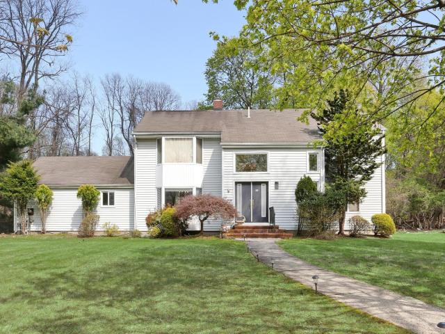 House for sale in Monsey