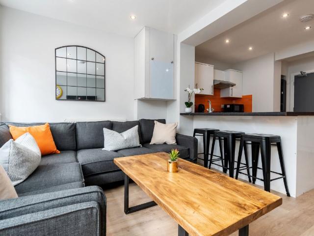 Apartment for rent in Ladybarn, Manchester