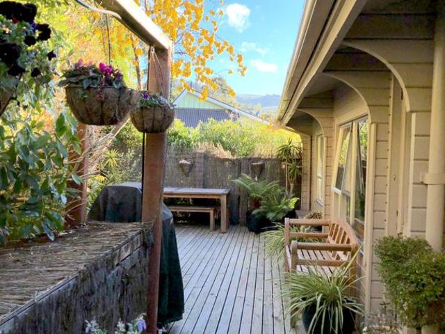 House for rent in Chaslands, Canterbury