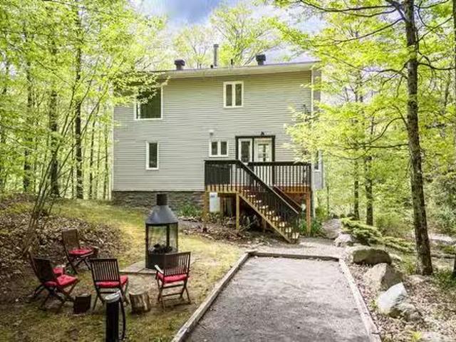 House for sale in Memphrémagog, Quebec