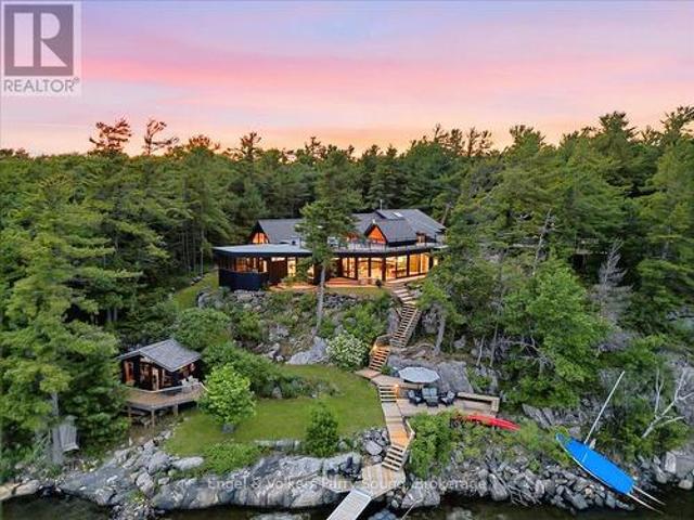 House for sale in Ontario