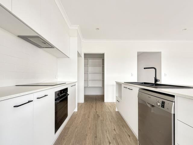 Apartment for rent in Kings Creek, Queensland
