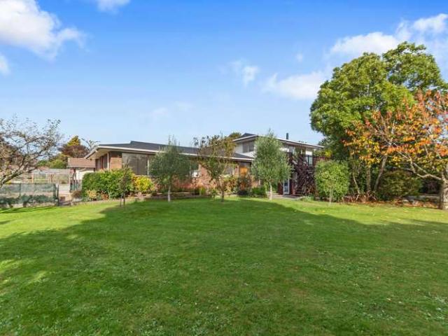 House for sale in Lincoln, Canterbury