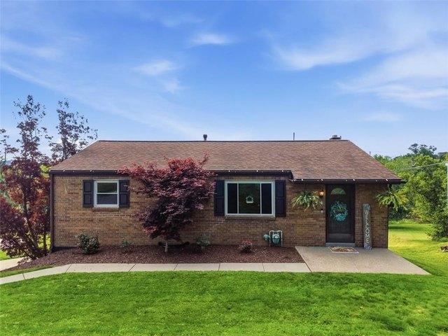 House for sale in Coraopolis, Pennsylvania
