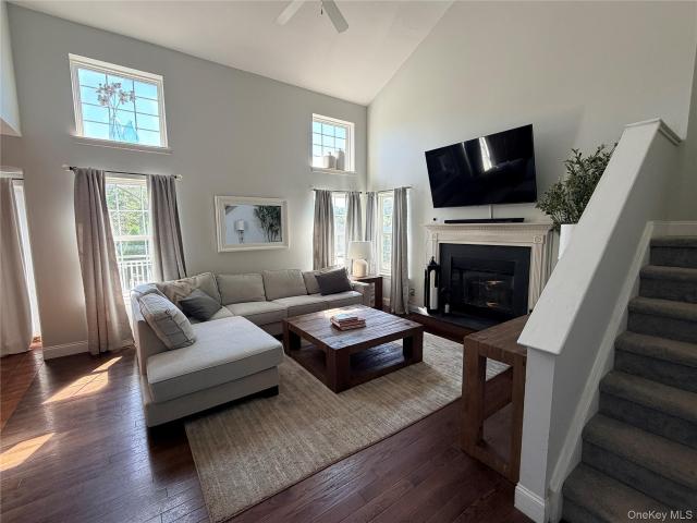 House for sale in Washingtonville, New York