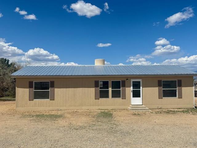 House for sale in El Prado, New Mexico