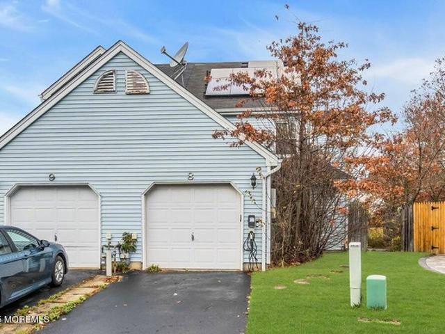 Townhouse for sale in Monmouth, New Jersey