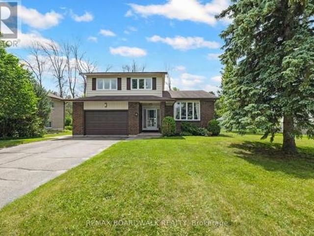 House for sale in Perth, Ontario